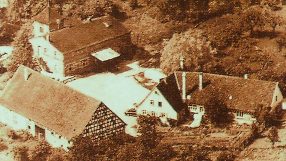 Willhelm Bott zakládá v roce 1930 společnost bott